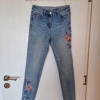 Next Skinny jeans с бродерии, снимка 1 - Дънки - 45321104