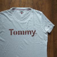 Tommy Hilfiger - страхотна дамска тениска КАТО НОВА Л, снимка 6 - Тениски - 45529298