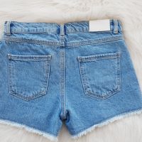 Къси дънки ZARA  размер 11-12години , снимка 2 - Детски къси панталони - 45693361