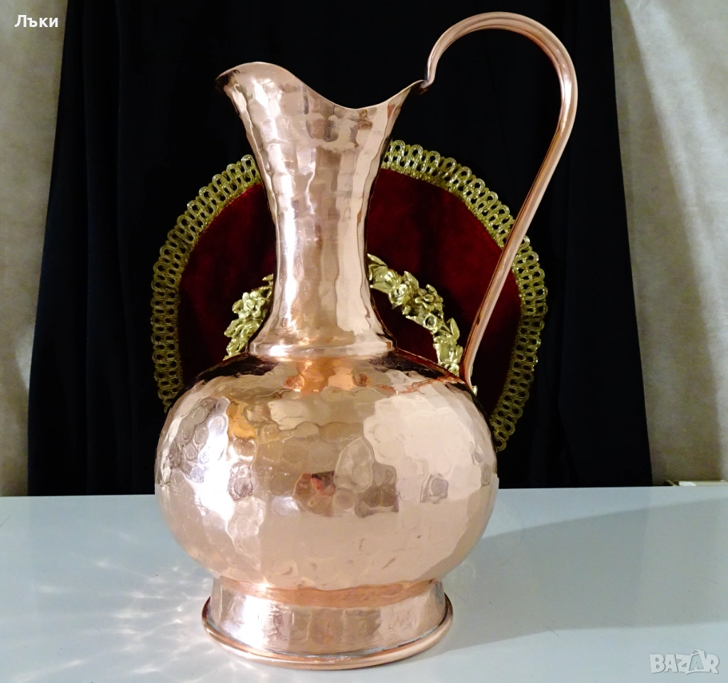 Медна кана за вино 2.5 л.,кована чиста червена мед. , снимка 1