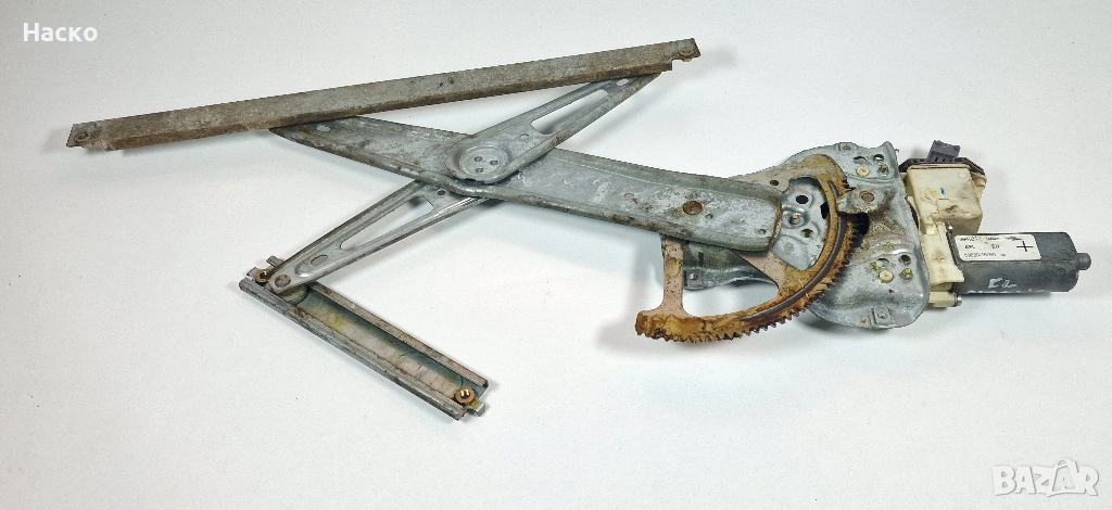 Преден Ляв Стъклоповдигач Стъклоподемник Toyota Avensis T25 Тойота Авенсис 69820-05050 999060-102, снимка 1