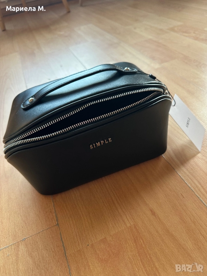 Нов! Несесер за грим, изкуствена кожа, снимка 1