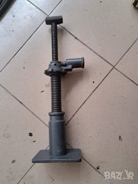 Винтов крик на 2 степени 2т, снимка 1