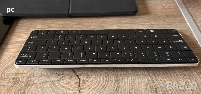 Microsoft bluetooth compact keyboard, снимка 2 - Клавиатури и мишки - 52897728