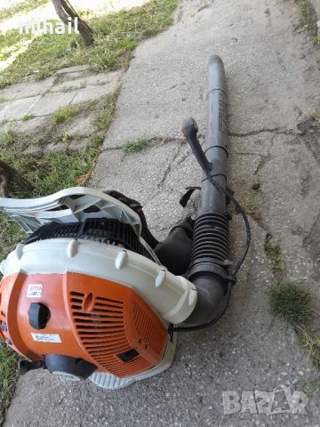 Бензинова духалка  STIHL BR 600, снимка 2 - Градинска техника - 45790627