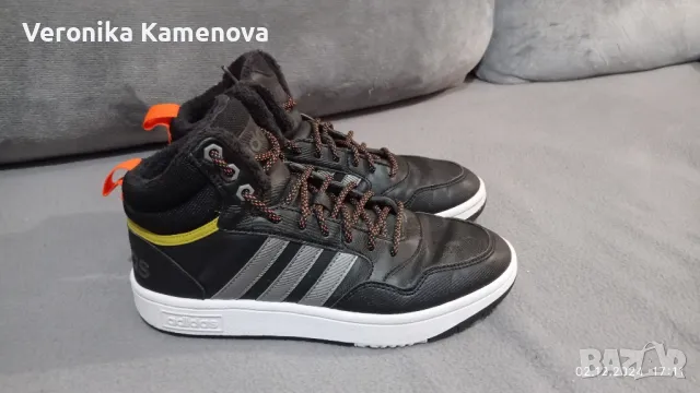 Маратонки Adidas Hoops 3.0 Mid, снимка 4 - Детски маратонки - 48198900