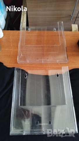 Плексигласови кутии- поставки стенни за брошури - флаери 23,5/25/3,5см