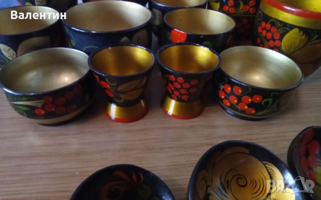 Лот от 12 руски дървени чаши Хохлома и 18 руски лъжици Хохлома, снимка 3 - Прибори за хранене, готвене и сервиране - 45306883