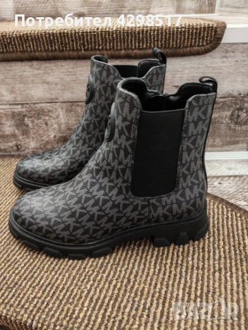 Нови боти Michael Kors 31 размер