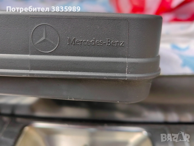 Продавам оригинални сгъваеми касетки Мерцедес бенц, снимка 8 - Аксесоари и консумативи - 52438247