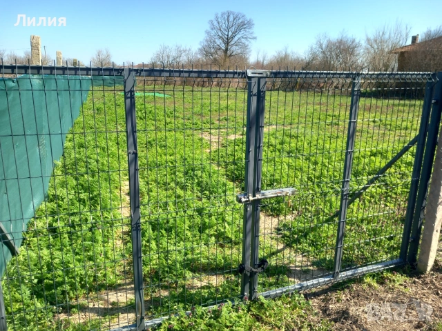 Продавам парцел 950 кв.м.