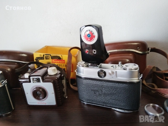 Ретро камери Kodak Retinette IIB, EK8, Kodak Brownie Holiday, Kodak RETINA IF      , снимка 15 - Фотоапарати - 33547670