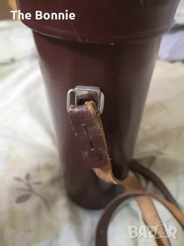 Оригинален футляр за бинокъл Carl zeiss 10x50w , снимка 4 - Други ценни предмети - 51551402