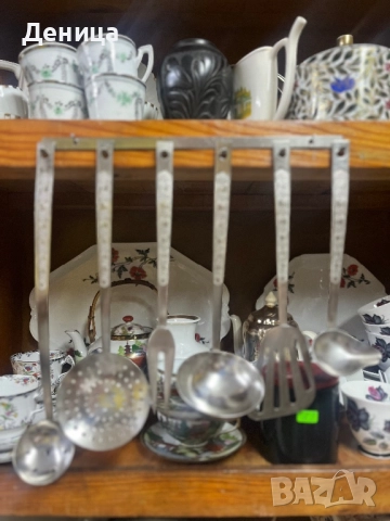 Набор за кухня от СССР Размери от 24.5 см до 35 см 6 прибора за сервиране + закачалка , снимка 2 - Прибори за хранене, готвене и сервиране - 51815613