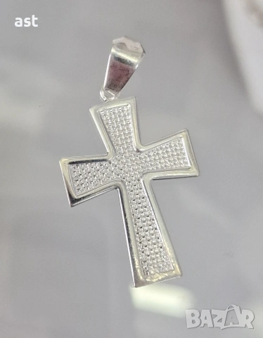 Сребърен медальон Кръст, снимка 2 - Колиета, медальони, синджири - 53924836