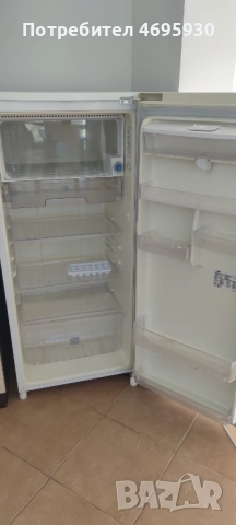 Хладилник самсунг