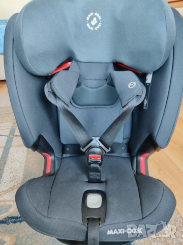 Столче за кола Maxi-Cosi Titan Pro