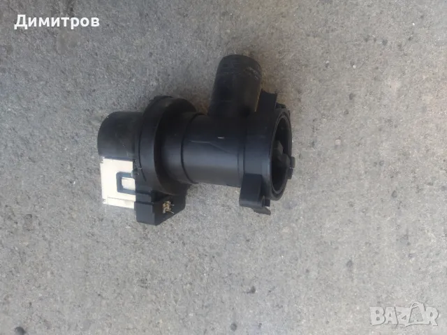 Помпа за пералня