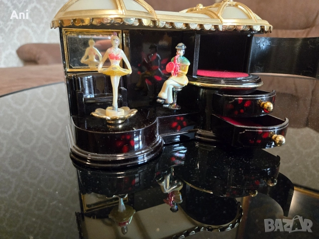 Музикална/Бижутерна кутия /4/