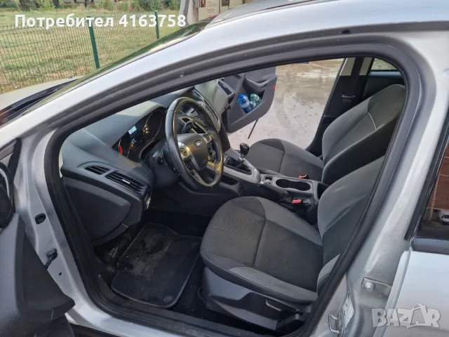 Ford Focus 1.6 ТОП!, снимка 12 - Автомобили и джипове - 46985576