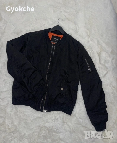 Бомбър яке, снимка 2 - Якета - 53695978