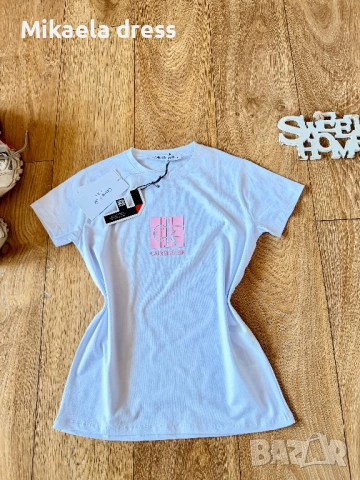 Нова синя тениска на C K, подходяща за ежедневно носене.СМ Л размер, снимка 4 - Тениски - 53854027