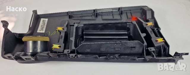 Капак Капаче Airbag Аирбег Аирбаг Табло Mazda 3 Мазда 3 2003-2009, снимка 2 - Части - 52726992