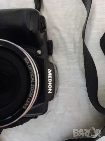 фотоапарат MEDION, снимка 8 - Фотоапарати - 52097392