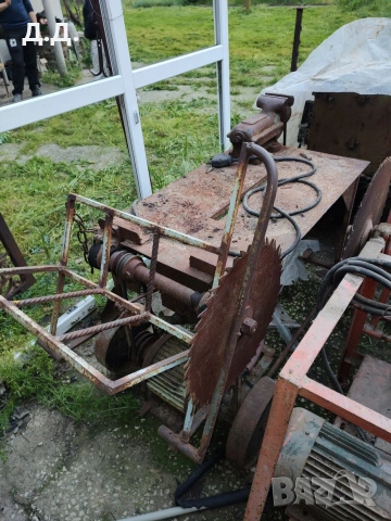 Циркуляр за рязане на дърва , снимка 3 - Циркуляри - 53935131