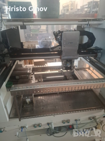 SMD Автомат, снимка 3 - Друга електроника - 54181078