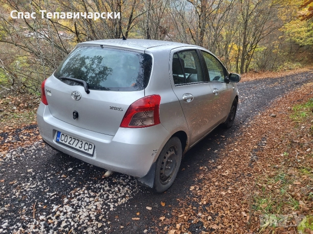Продавам Toуота Yaris 1.0i бензин/газ, снимка 4 - Автомобили и джипове - 52471333