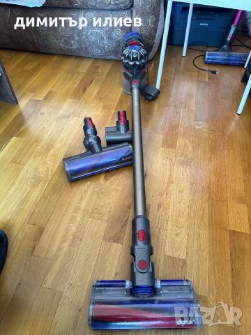 Прахосмукачка Dyson v8 absolute+, снимка 5 - Прахосмукачки - 45270958