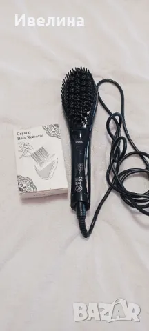 Четка ,а изправяне на коса, с подарък