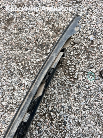 53111-0F020. Предна решетка за Тойота корола версо. 2004-2008г , снимка 3 - Части - 52392786