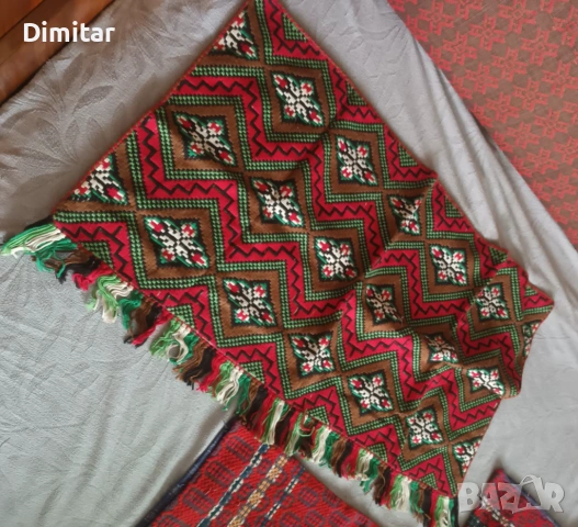 Автентичен ковьор за стена