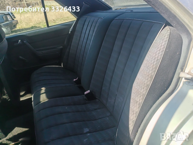 Перфектен черен салон за Мерцедес 190 , снимка 7 - Автомобили и джипове - 53665078