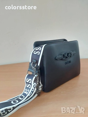 Черна чанта Guess код SS-P92, снимка 4 - Чанти - 41849683