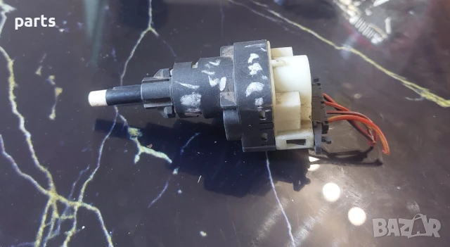 Стоп Машинка Ауди А4 Б6 - A6 C5
- VW Пасат 5
- 1K2945511, снимка 2 - Части - 50970319