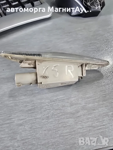 Мигач в калник десен 7171008 за BMW E70 E71 E72 X5 X6, снимка 2 - Части - 52072407
