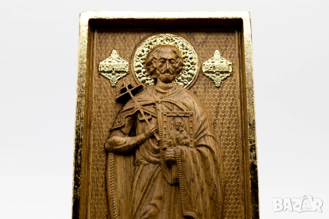 Позлатена икона на свети Виктор от масивен дъб със злато, снимка 6 - Икони - 53224421