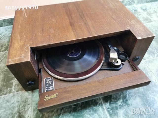 GRAWOR. 'Berlin SW68', pladespiller, Tyskland, ca. 1939/1940. SWISS 1412250904