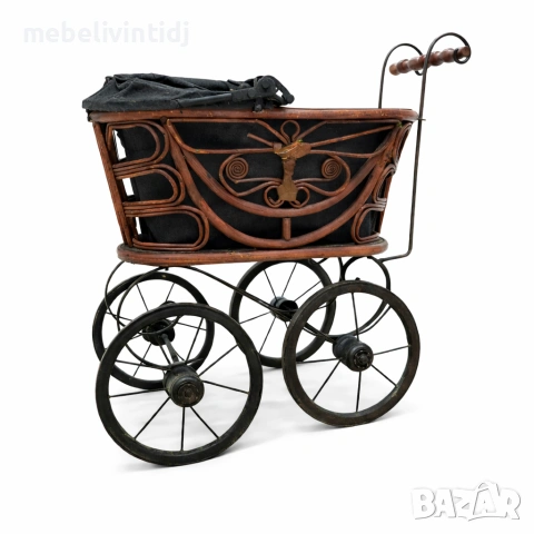 Колекционерска антична викторианска количка с кукла, снимка 5 - Антикварни и старинни предмети - 53787276