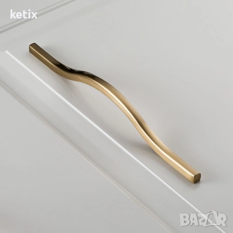 Мебелна дръжка,златен месинг