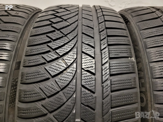 265/40/20 Kumho 22 г. / зимни гуми, снимка 4 - Гуми и джанти - 52571863