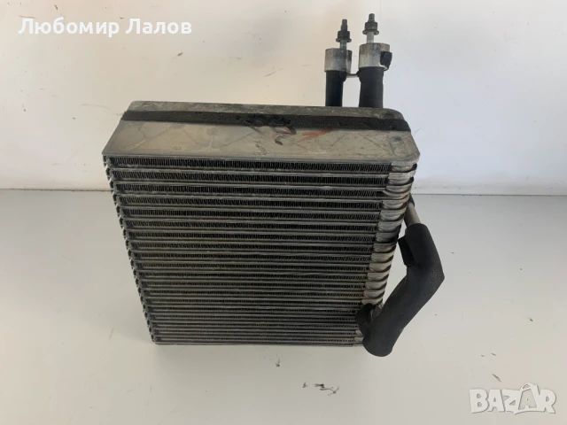 Климатичен радиатор купе Jeep Grand Cherokee Wj , снимка 2 - Части - 50989184