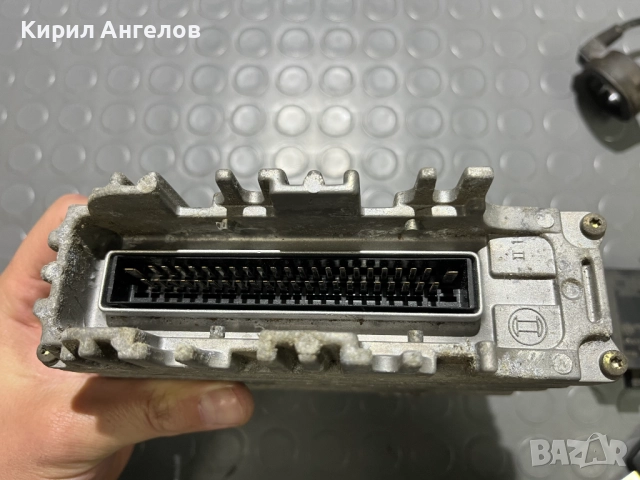 Компютър с ключ и имобилайзер за VW Golf 1.8 Mi (90 к.с.), снимка 3 - Части - 52794268