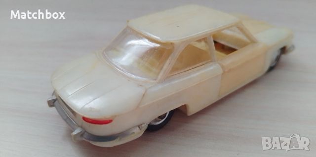 Модел Panhard Tbilisi USSR 1/43, снимка 3 - Колекции - 45479923