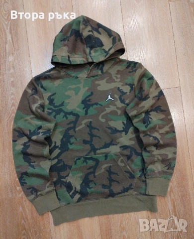 Nike air jordan горнище За момчета оригинален, снимка 2 - Детски анцузи и суичери - 52570065