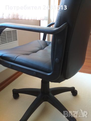 Офис-стол, снимка 8 - Столове за офис - 45893875