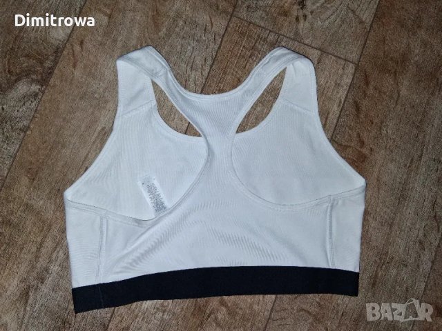 р-р XL Nike спортно бюстие, снимка 2 - Корсети, бюстиета, топове - 49251279